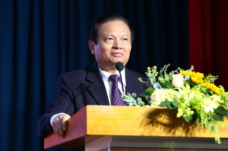Tiến sĩ Lê Doãn Hợp – Nguyên Ủy viên Trung ương Đảng, nguyên Bộ trưởng Bộ Thông tin và Truyền thông, Chủ tịch Hội đồng Xác lập Tổ chức Kỷ lục Việt Nam (VIETKINGS). 