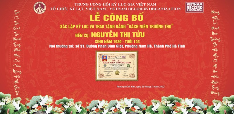 Lễ trao bằng bằng Bách niên trường thọ tới cụ Nguyễn Thị Tửu - 103 tuổi.