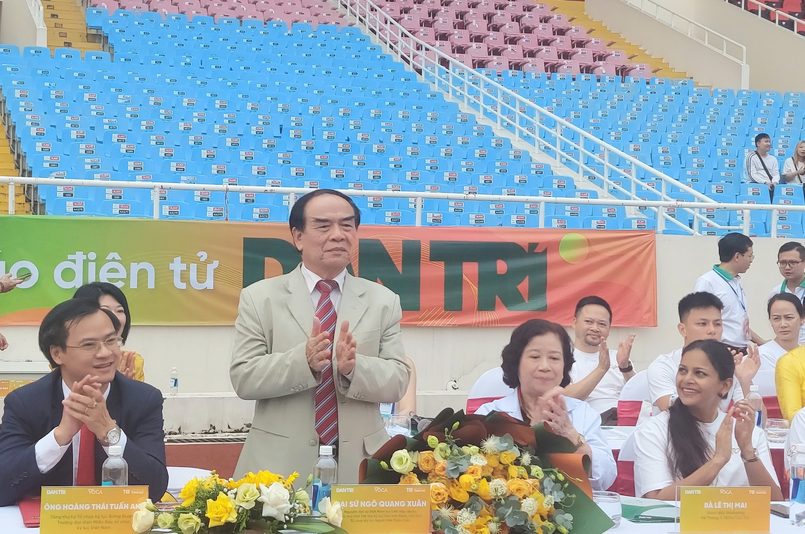 Đại diện Tổ chức Kỷ lục Việt Nam (VietKings) tại sự kiện. (Ảnh: VietKings)