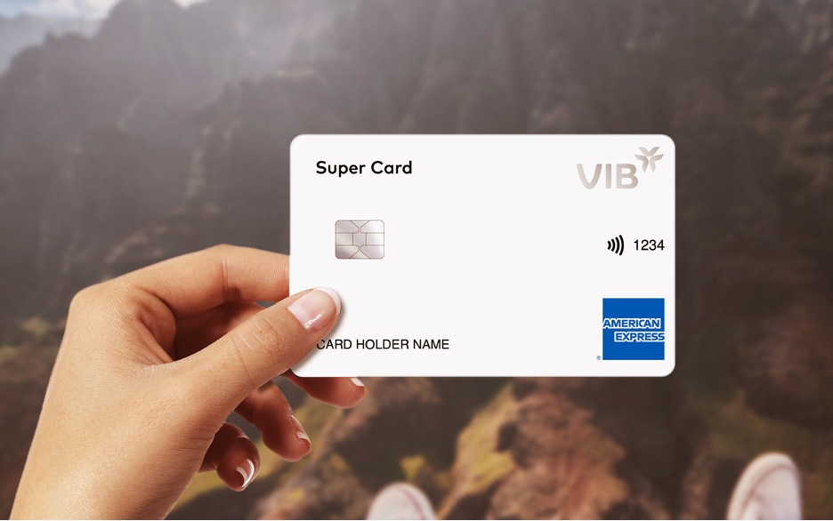 Dòng thẻ trắng Super Card hoàn tiền đến 15%, cho phép người dùng tự chọn tính năng thẻ theo nhu cầu.
