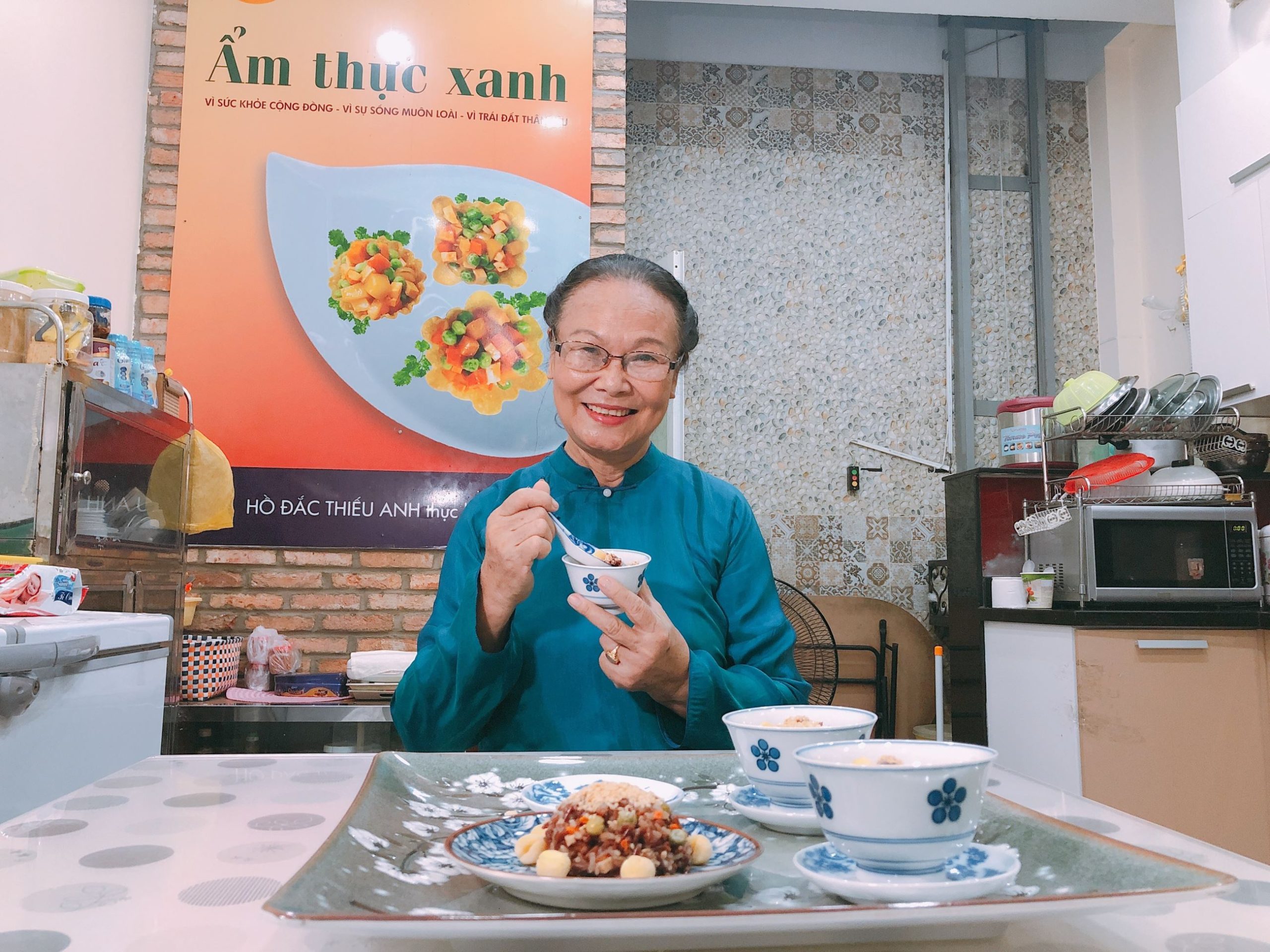 Đối với Chuyên gia Văn hóa Ẩm Thực Hồ Đắc Thiếu Anh nấu ăn không chỉ là nguồn cảm hứng, là đam mê và sáng tạo mà còn là trách nhiệm của một người con nước Việt trong hành trình phát huy, giữ gìn nền Văn hoá ẩm thực lâu đời của cha ông.